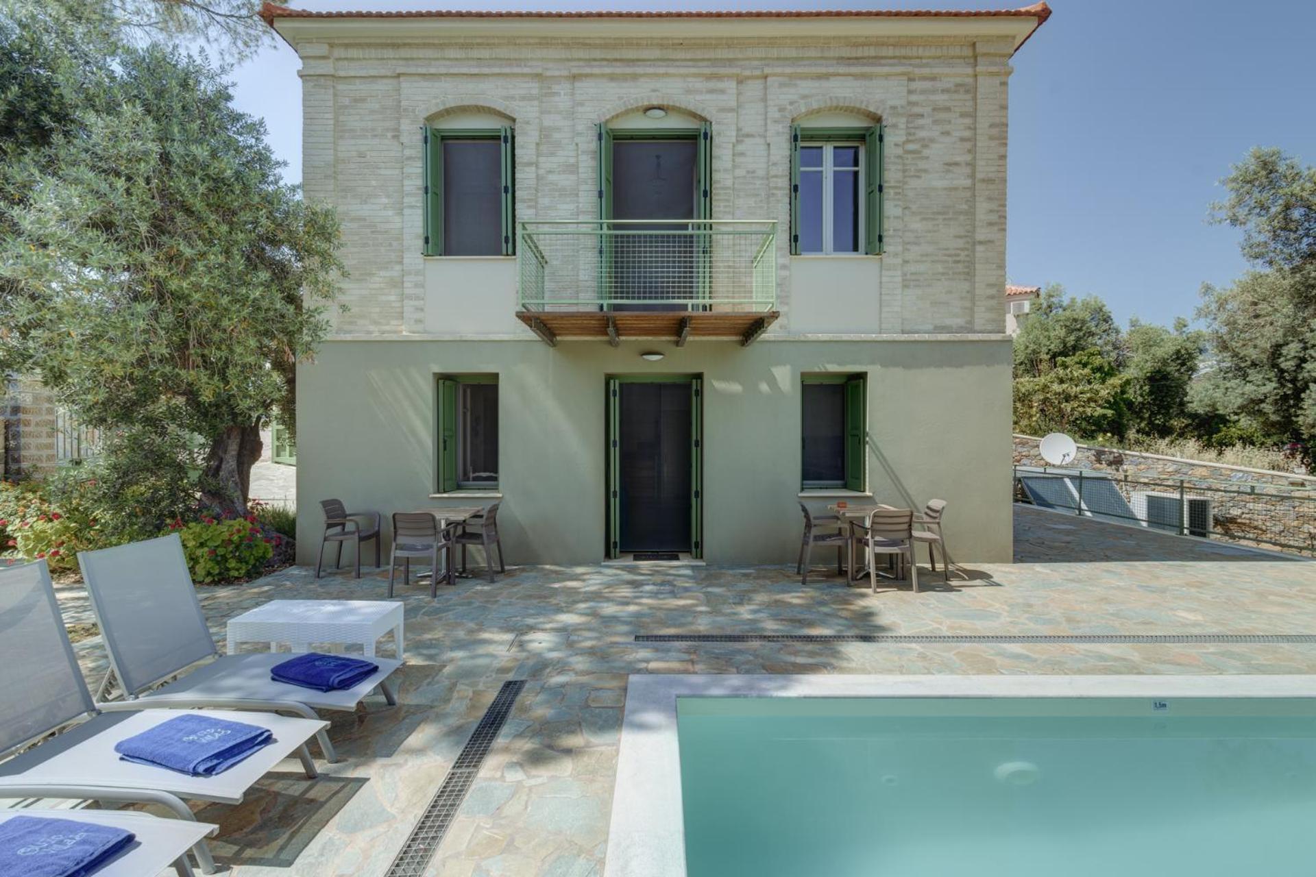 Ouzo Traditional House With Private Pool Holiday home *